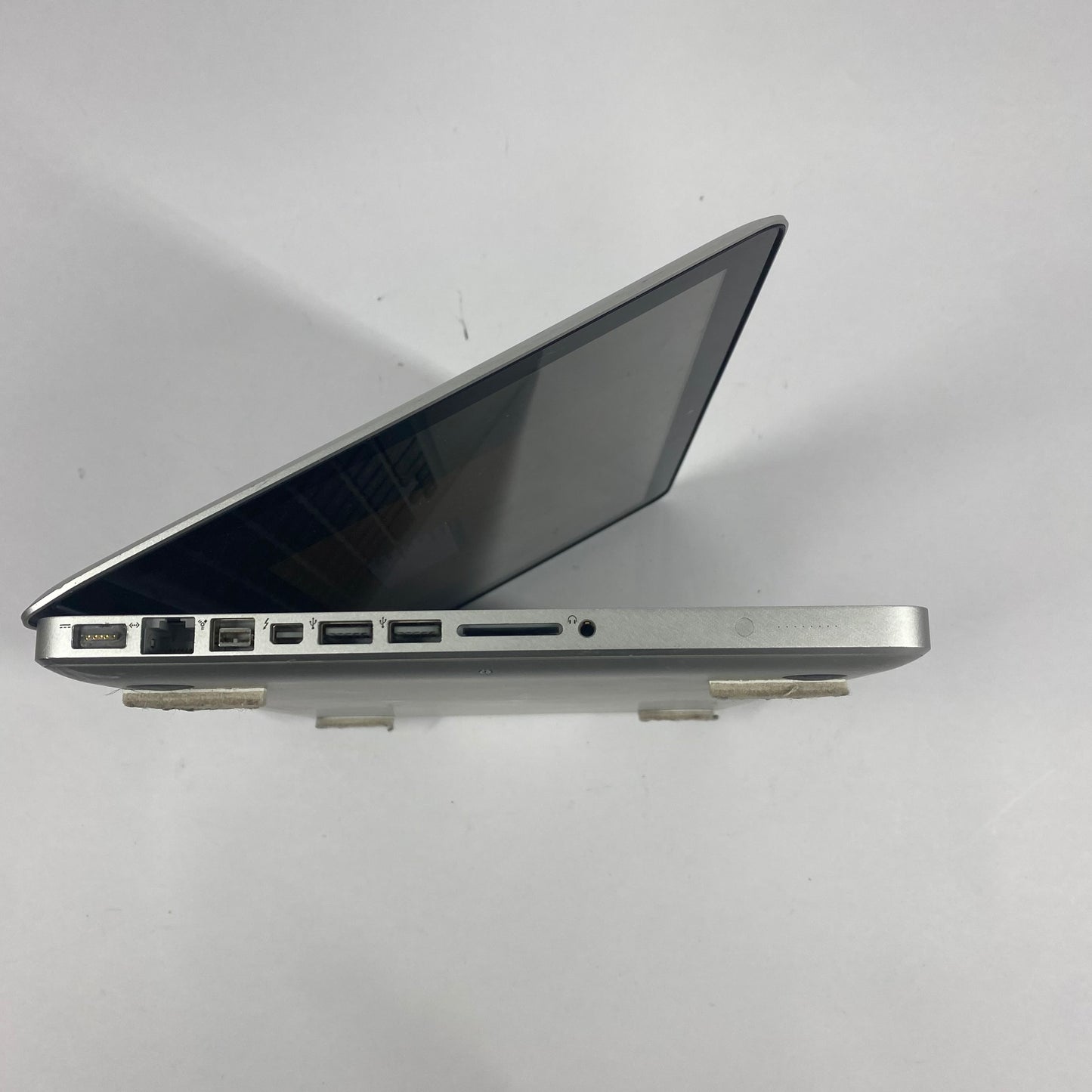 2012 Apple MacBook 13.3" i5 2.5GHz 4GB RAM 500GB SSD Silver A1278