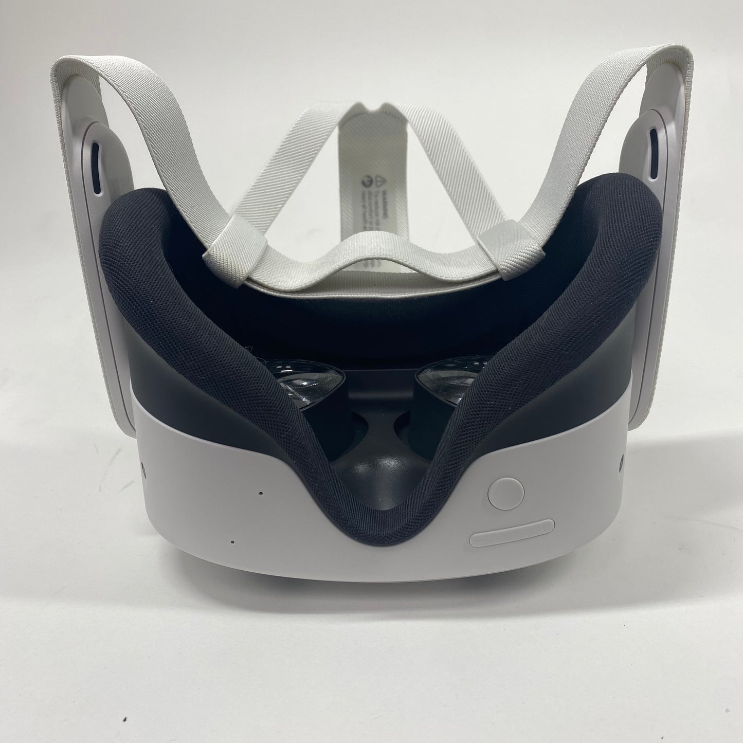 Meta Quest 3S 128GB Standalone All-in-One VR Headset P97