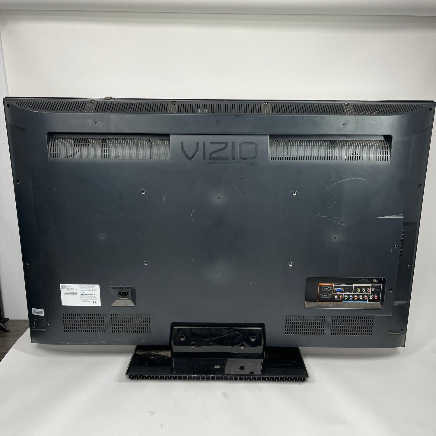 Vizio 50" E470VLE 50" E470VLE LED 1080p Portable LCD TV 2009