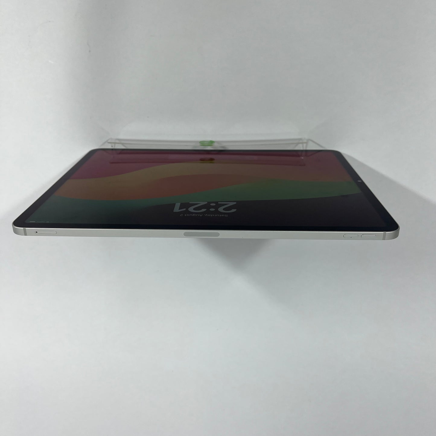 Unlocked Apple iPad Pro 12.9" 6th Gen 128GB Silver NP5Y3LL
