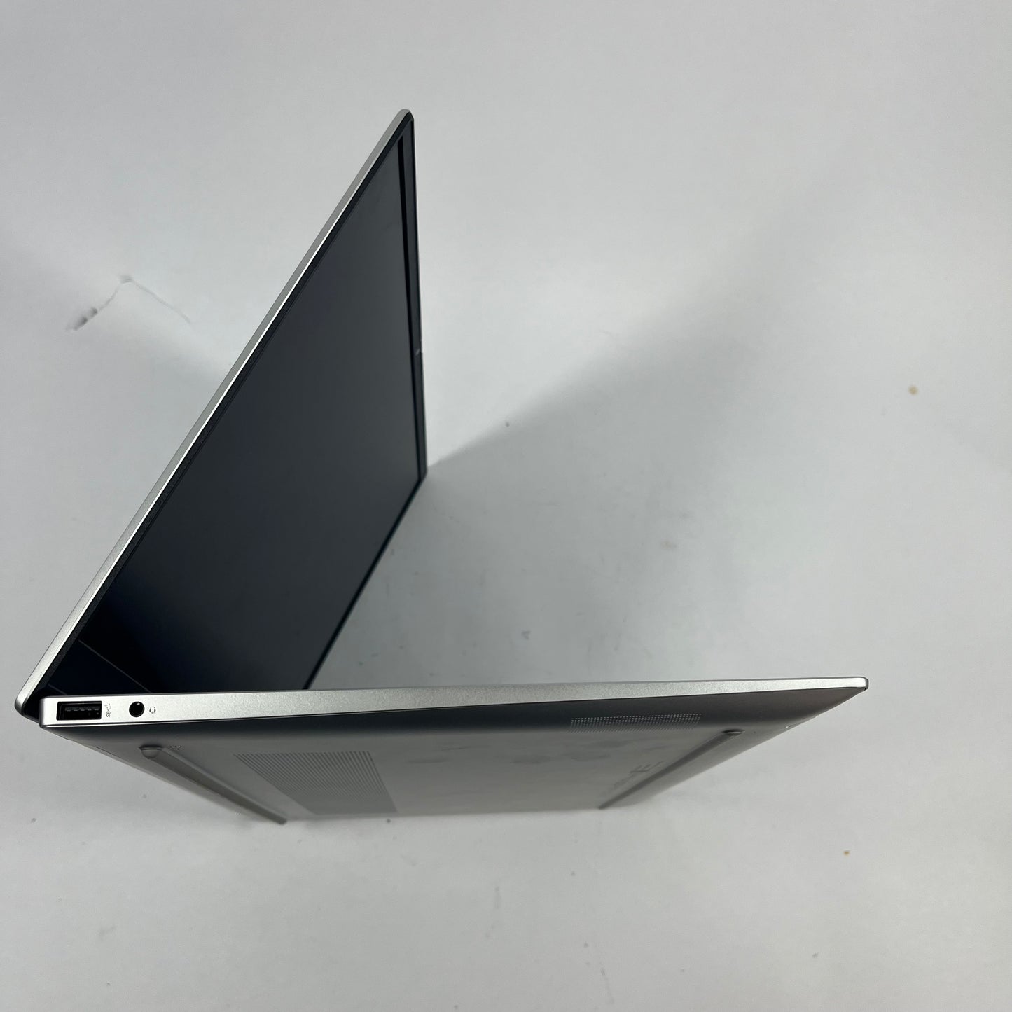 HP Pavilion Laptop 16-AF0xxx 16" Intel(R) Core(TM) Ultra 7 155U 1.7GHz 16GB RAM