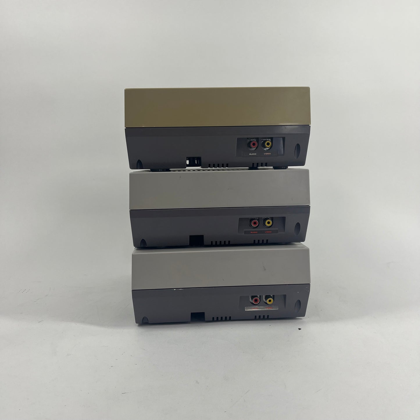 Broken Nintendo NES Classic Edition Video Game Console CLV-001