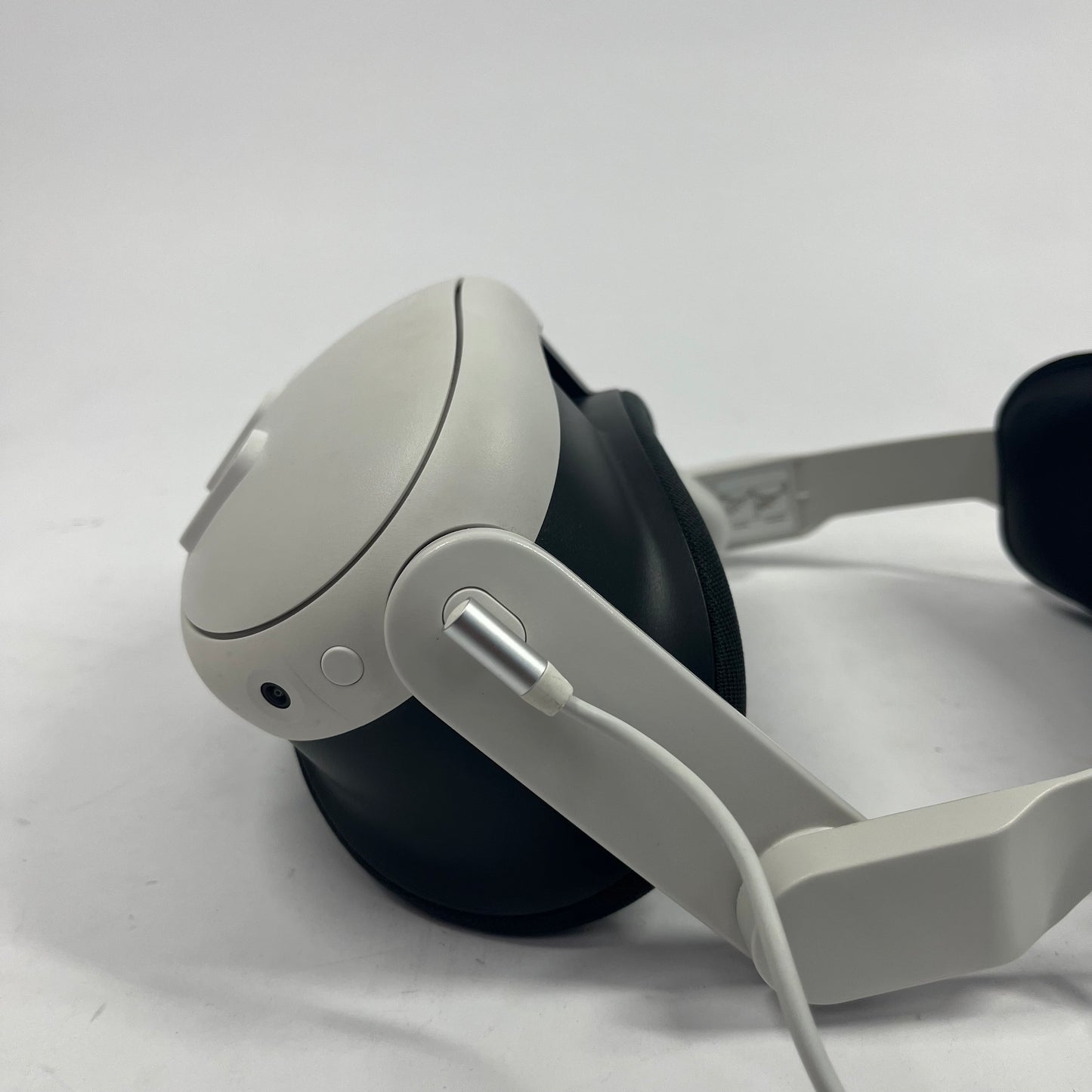 Meta Quest 3 512GB Standalone All-in-One VR Headset S3A