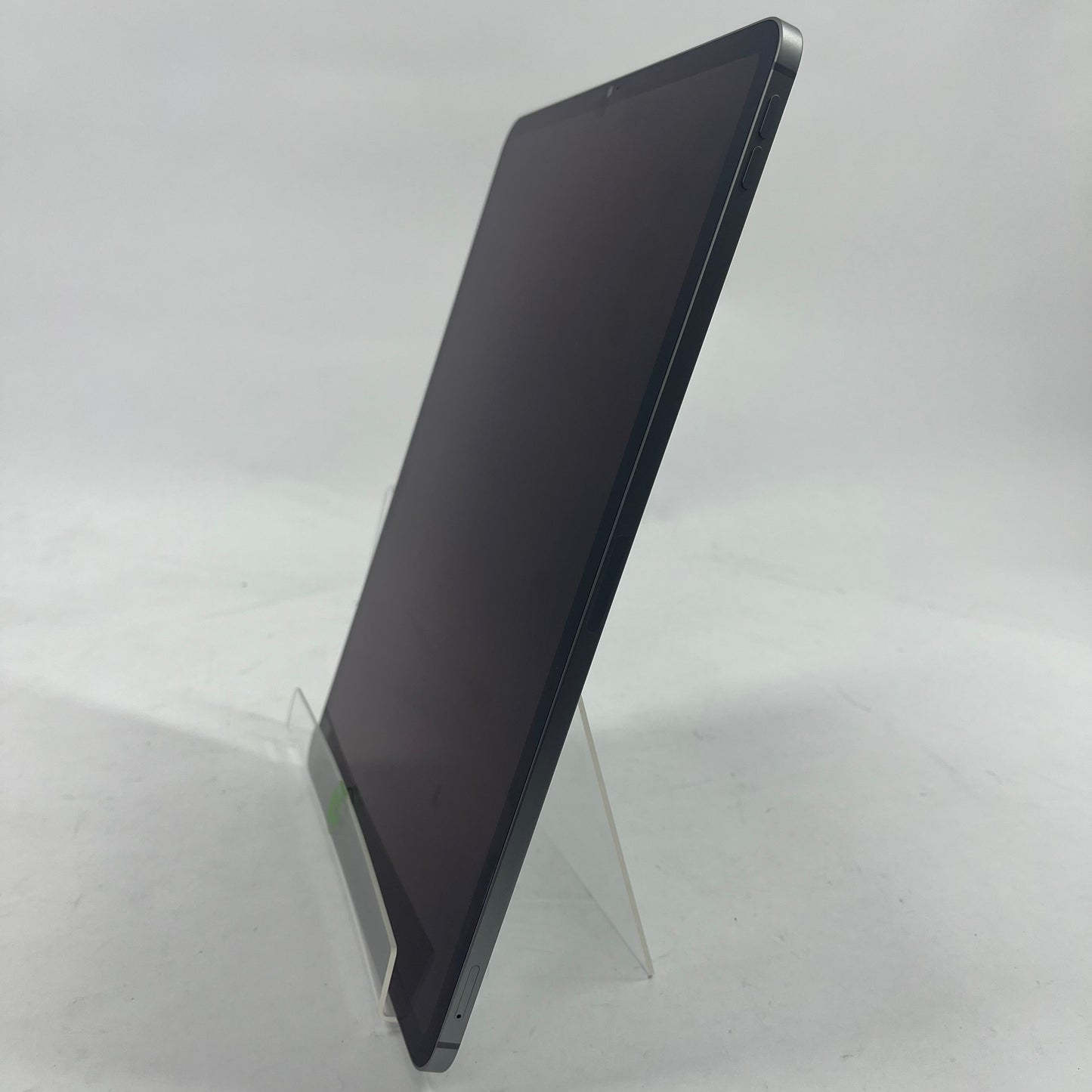 Unlocked Apple iPad Pro 12.9" 6th Gen 256GB 18.6.2 Space Black MP603LL/A