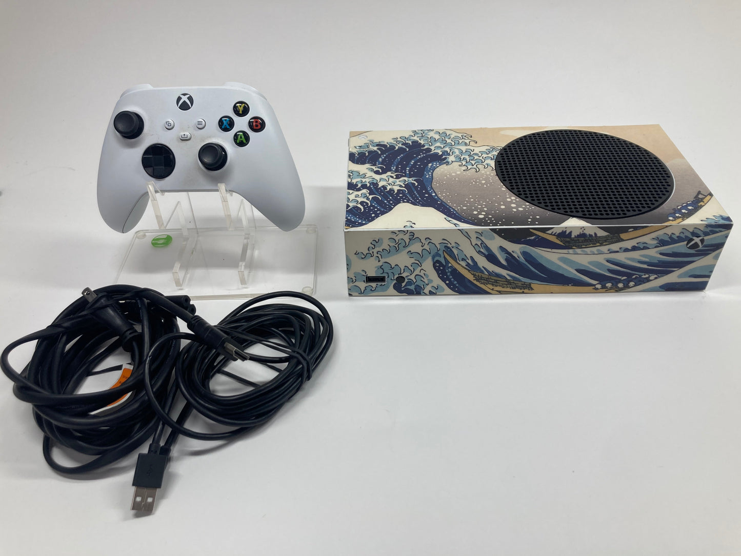 Microsoft Xbox Series S 1TB Console Gaming System White 1883