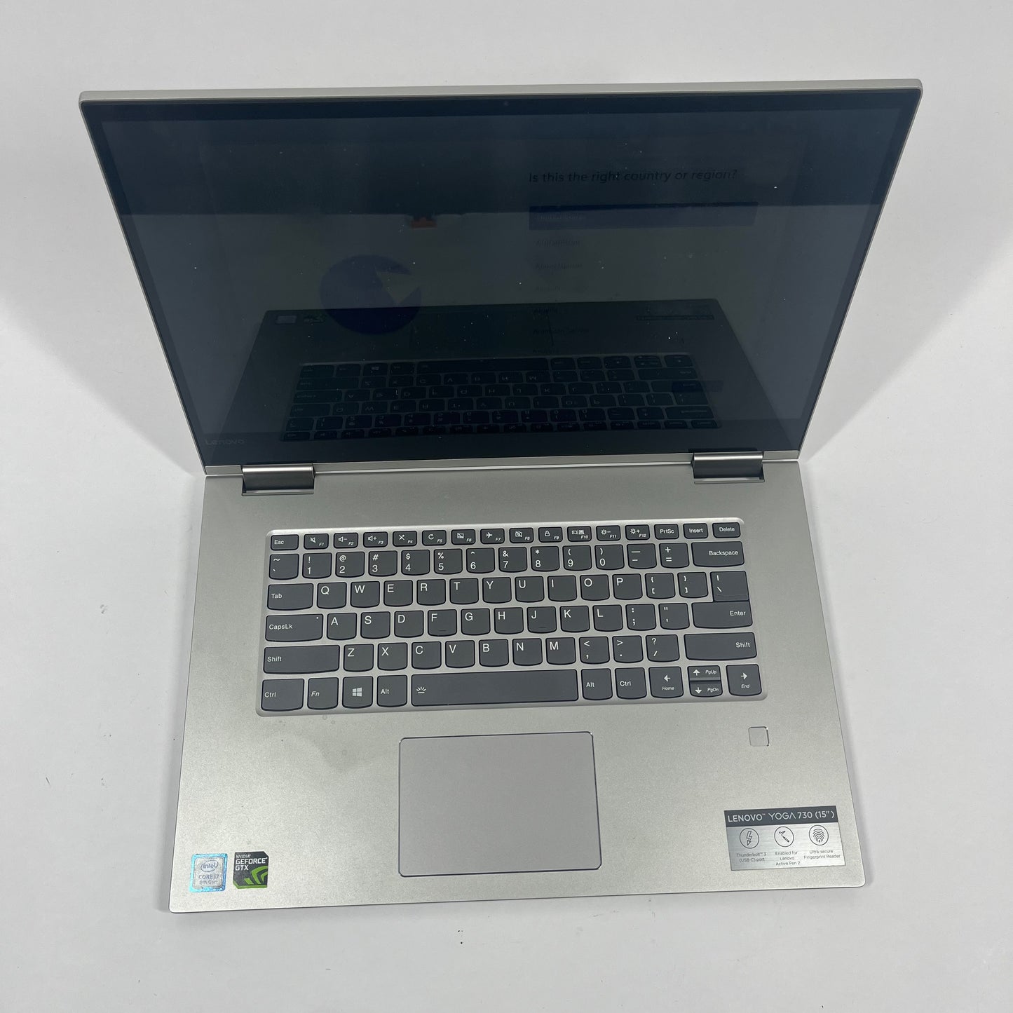Lenovo Yoga 730 "15 81CU 10" i7-8550U 1.3GHz 16GB RAM 1TB SSD GeForce GTX 1050