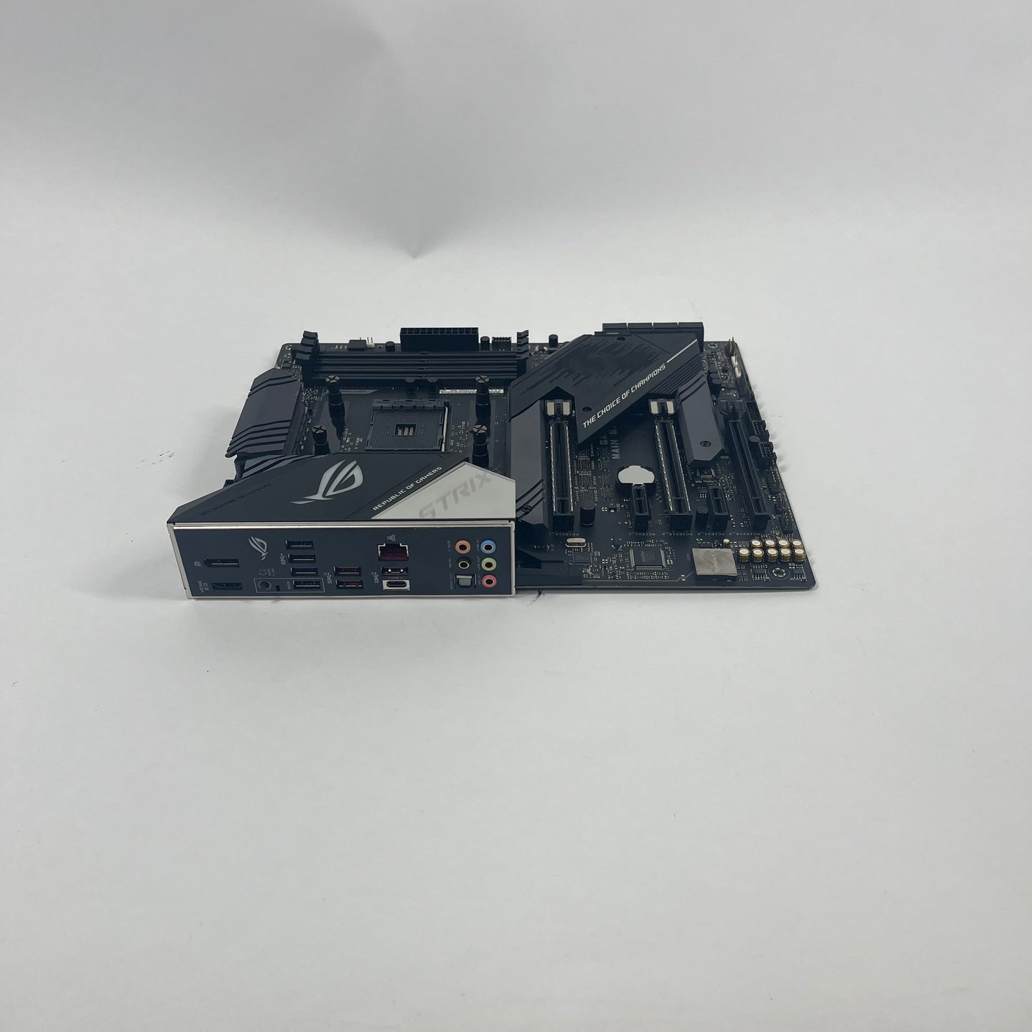 STRIX GA350X AM4 ATX