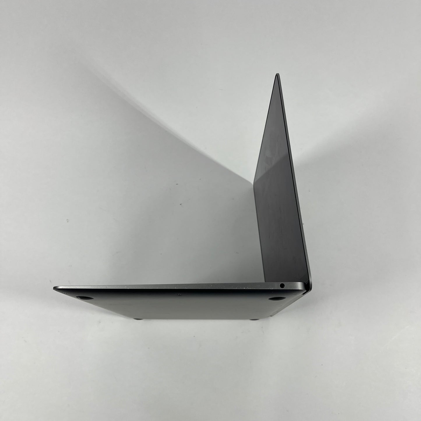 2020 Apple MacBook Air 13.3" M1 8C GPU 3.2GHz 8GB RAM 256GB SSD A2337