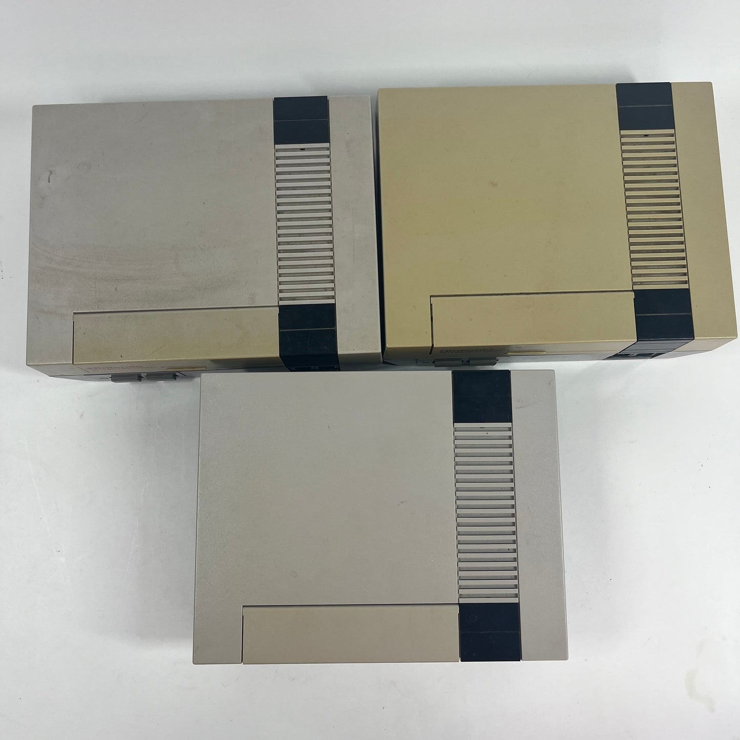 Broken Nintendo NES Classic Edition Video Game Console CLV-001