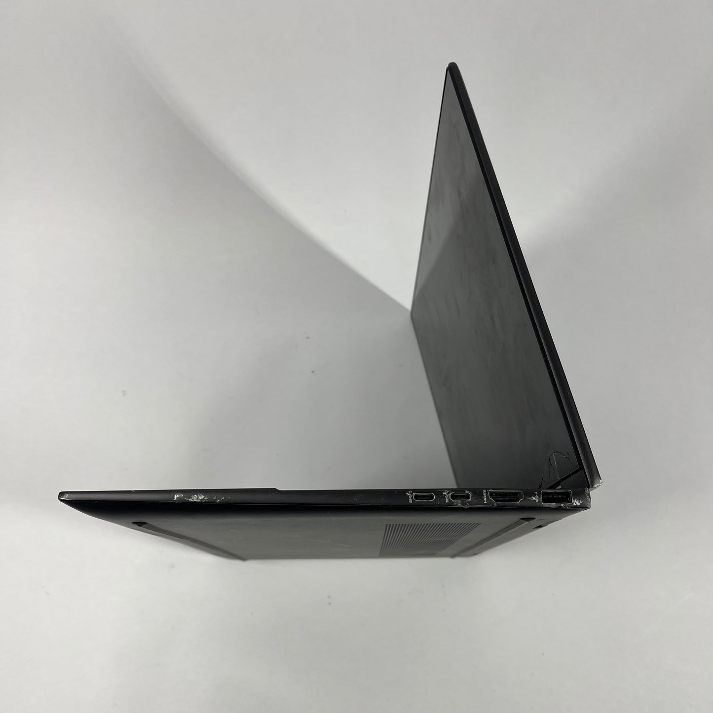 HP Envy x360 15 10" Ryzen 1.2GHz 7GB 256GB SSD internal