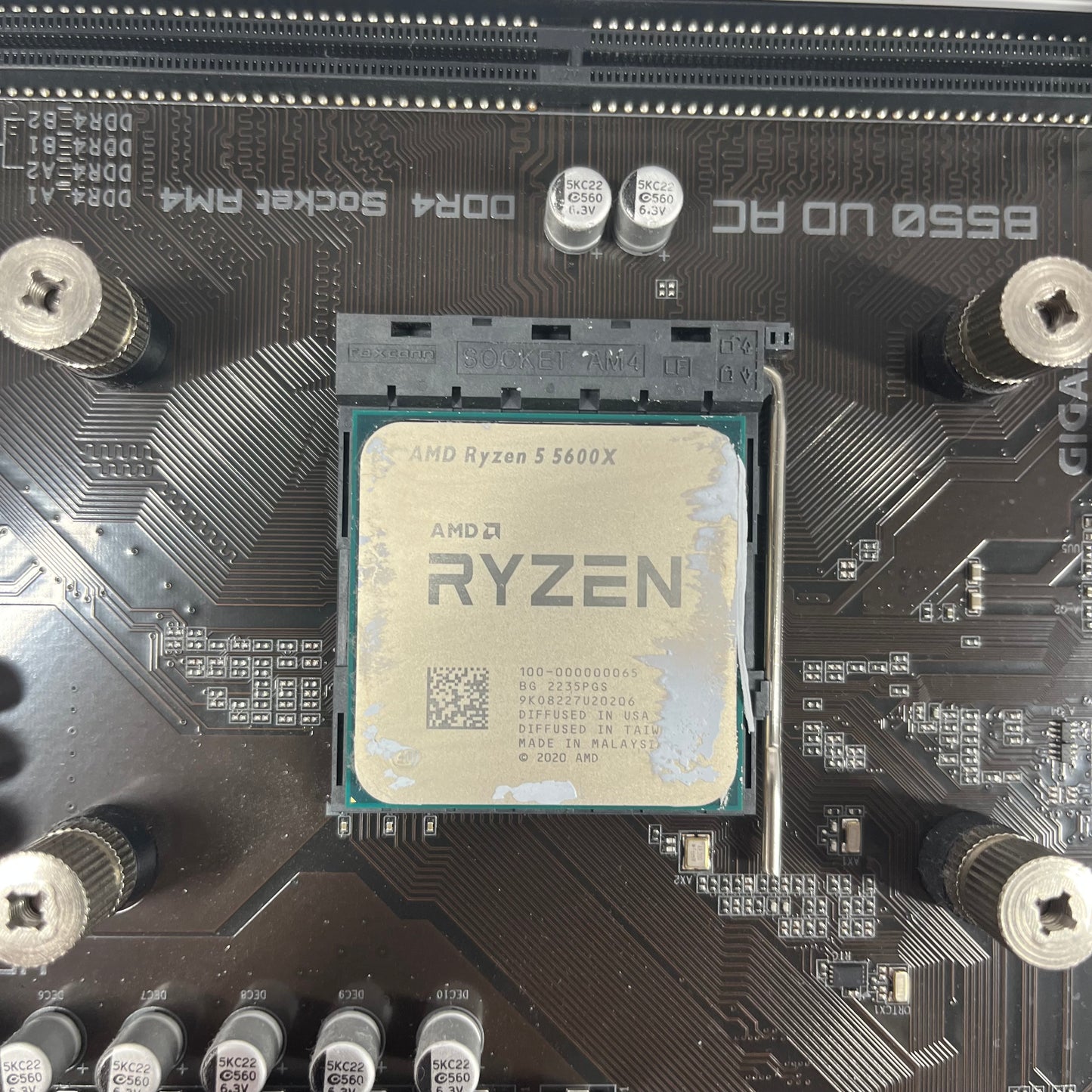 GIGABYTE B550 UD AC AM4 ATX