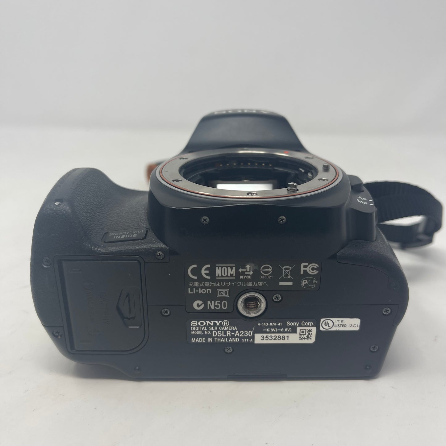 Sony Alpha 230 10.2MP Digital SLR DSLR Camera 6082 Shutter Count