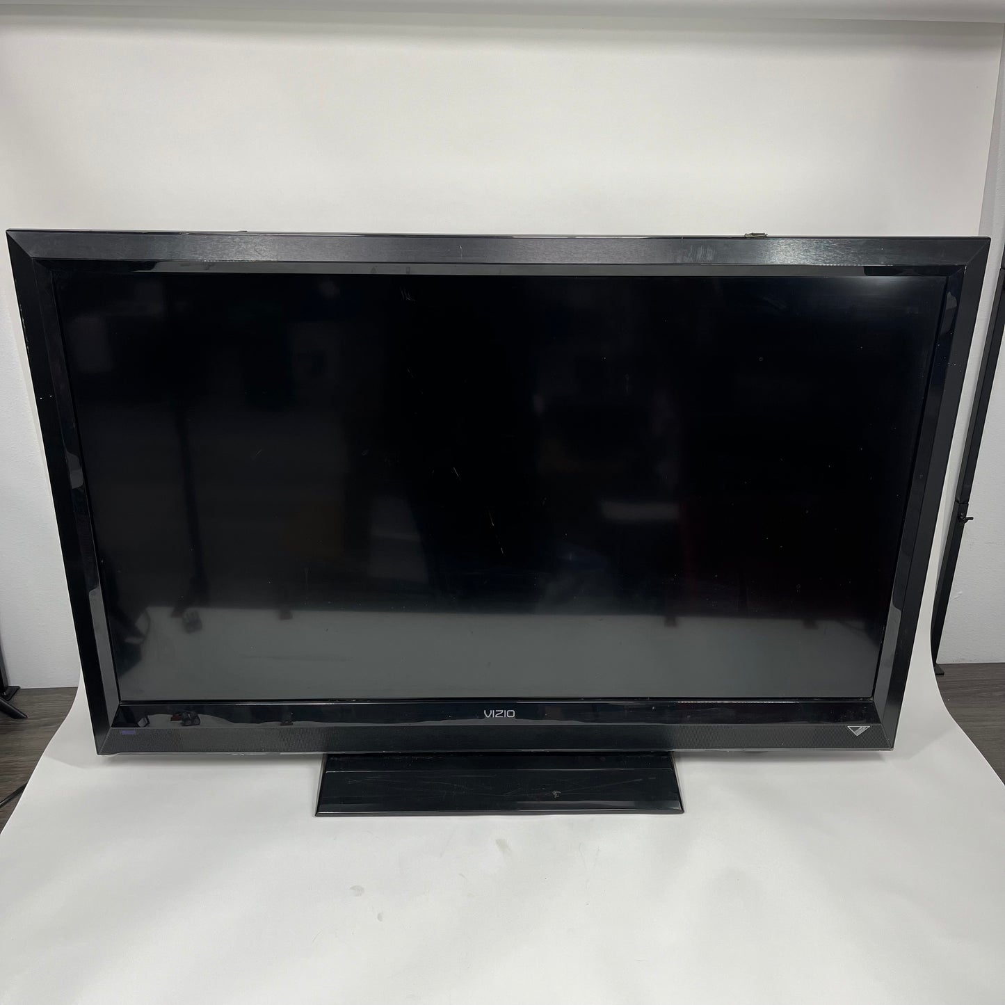 Vizio 50" E470VLE 50" E470VLE LED 1080p Portable LCD TV 2009