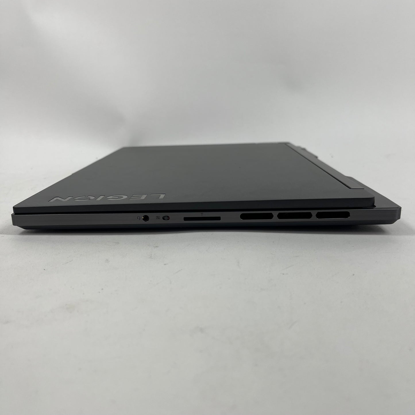 Lenovo Legion S716ih7 i7-12700H 2.30GHz 16GB RAM 512GB SSD Iris Xe Graphics