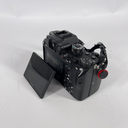 Sony Alpha 9 24.2MP Mirrorless Interchangeable Lens 13200 Shutter Count