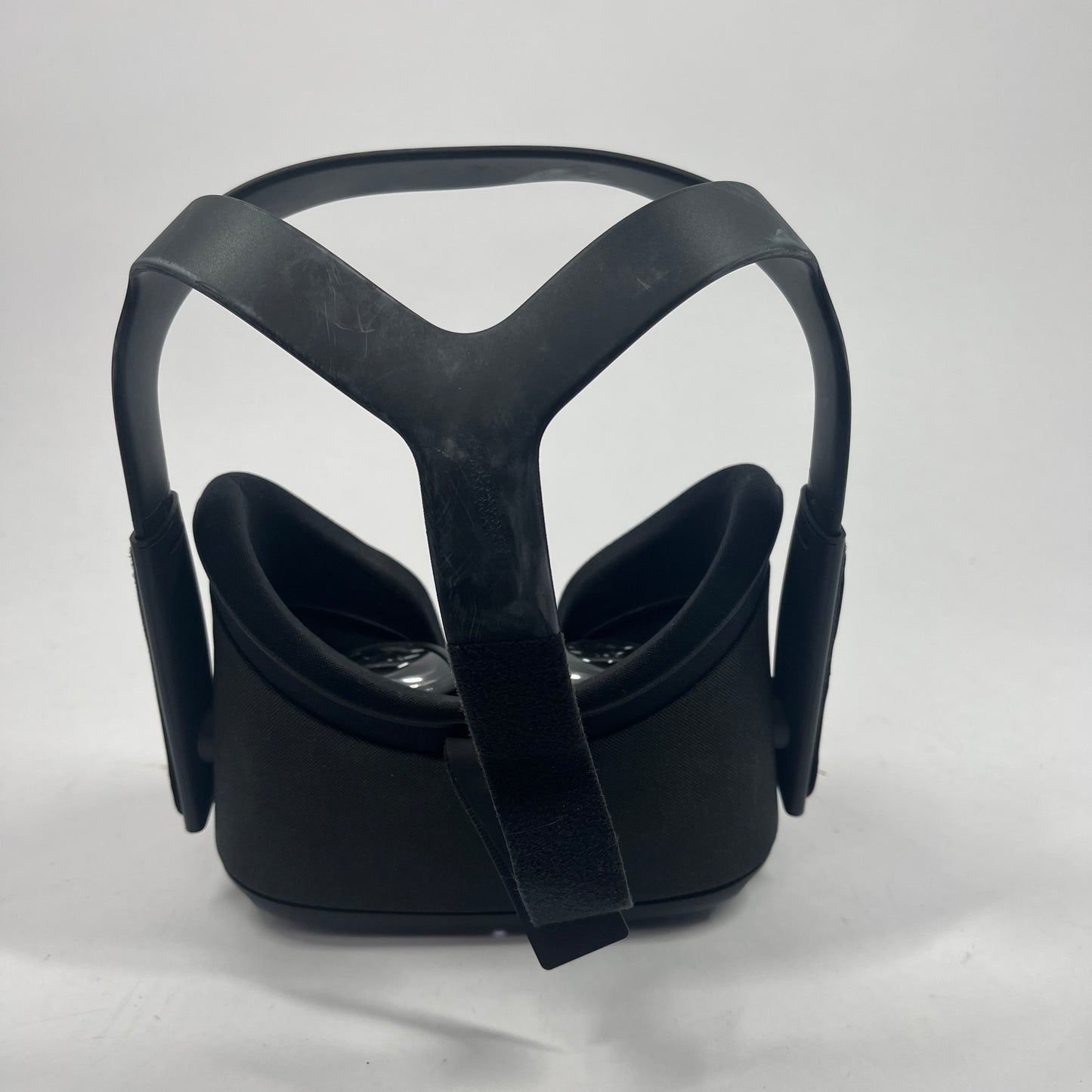 Oculus Quest 128GB Standalone All-in-One VR Headset MH‑B