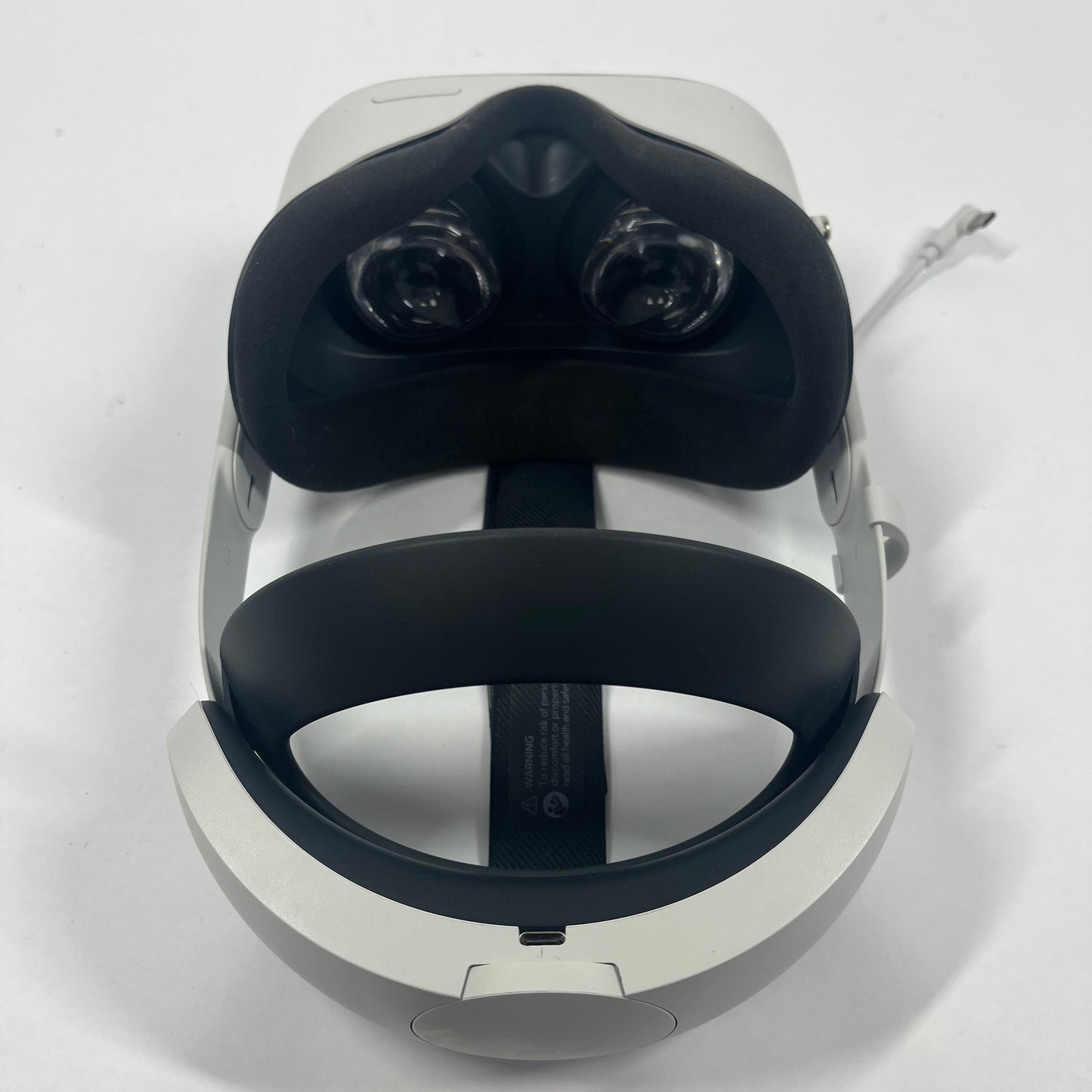 Meta Quest 2 128GB With Charging Dock KW49CM