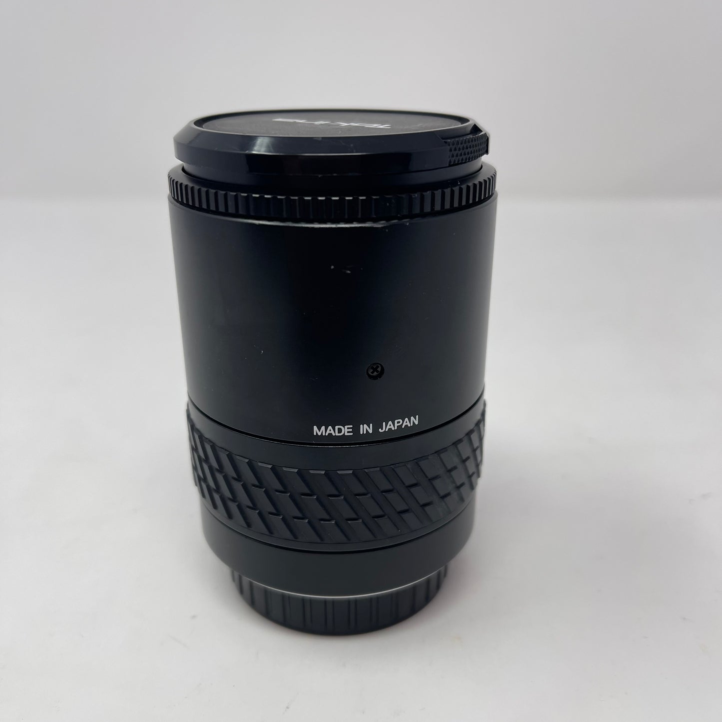 Tokina AF 28-80mm f/3.5-4.5 Auto & Manual Lens