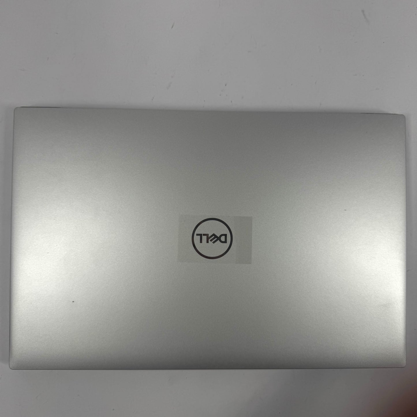 Dell XPS 17 9700 17" i9-10885H 2.4GHz 64GB RAM 1TB SSD GeForce RTX 2060 Max-Q