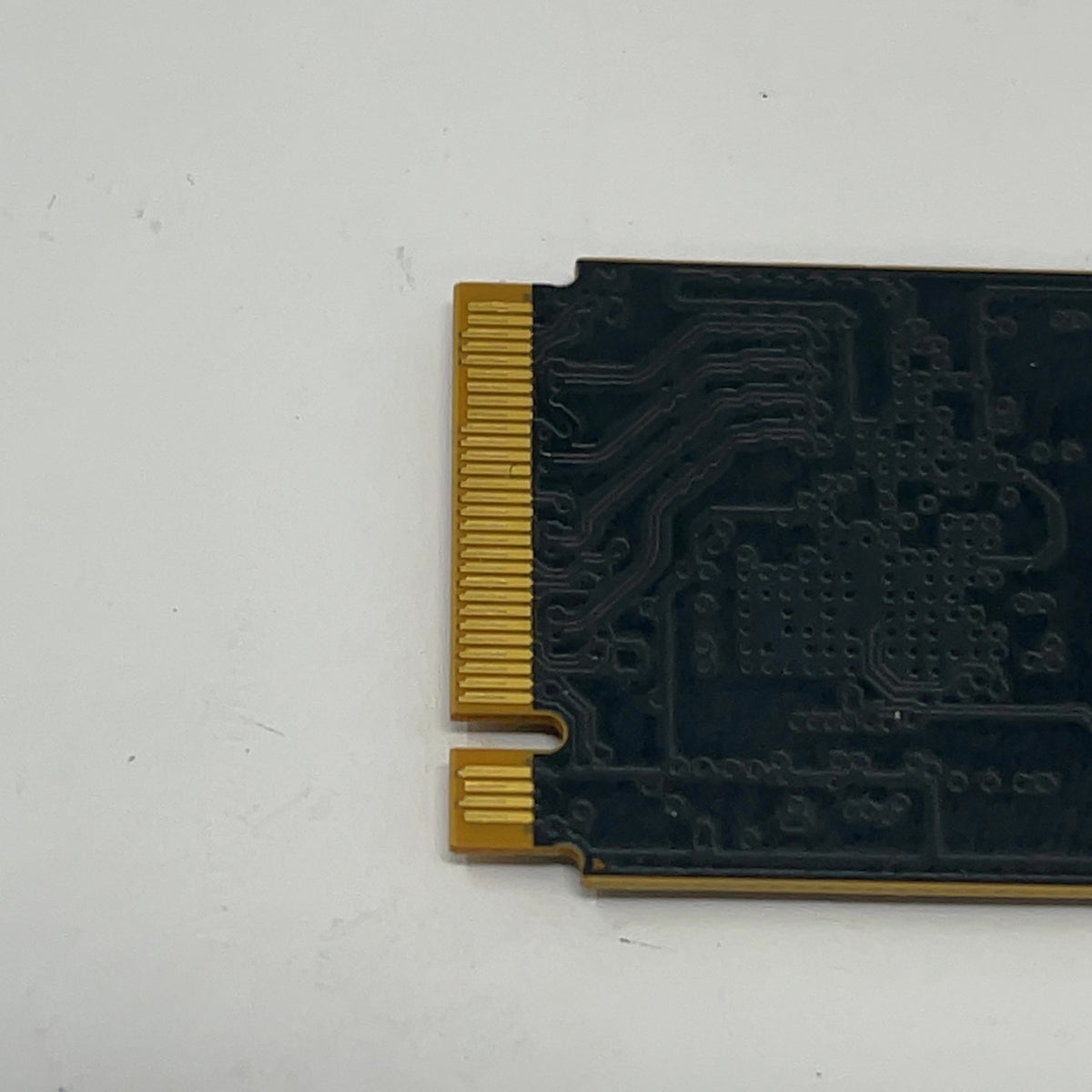 Micron 2280mm 2500 512GB M.2 NVMe Gen 4.0 x 4 SSD MTFDKBA512QGN-1BN1AABGA