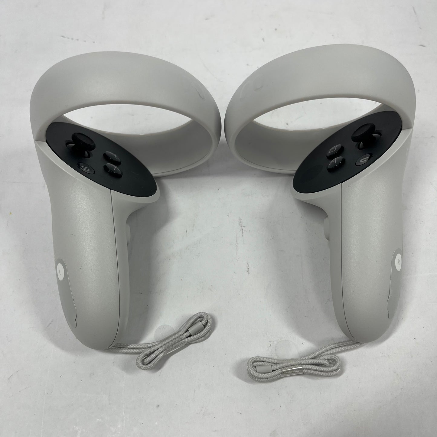 Meta Quest 2 128GB Standalone All-in-One VR Headset KW49CM