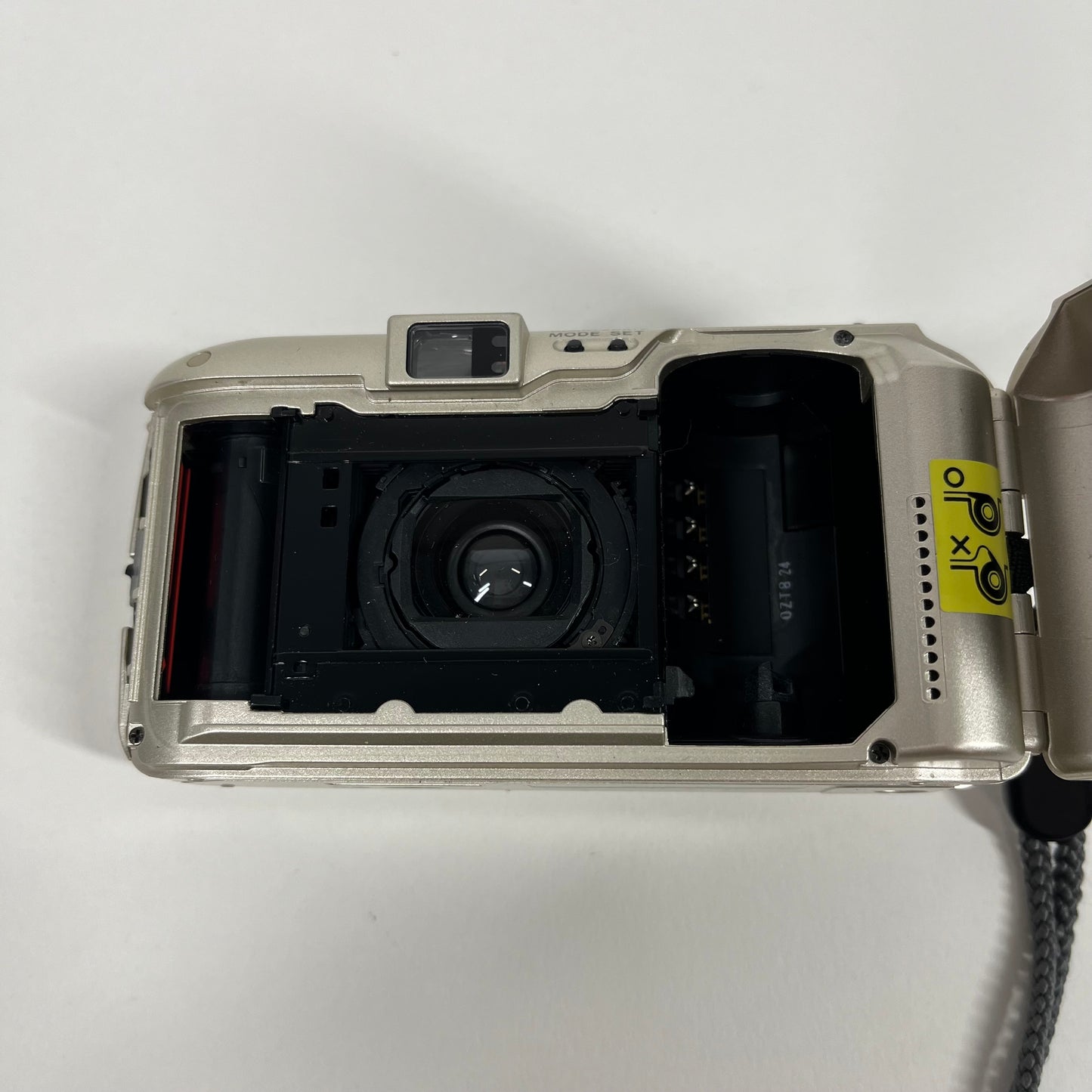 Olympus StylusEpic Zoom 80 20MP Compact Film Camera LEE-PCG637 [UNTESTED]