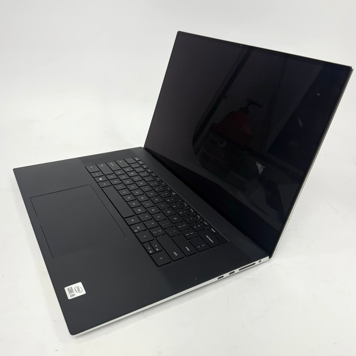 Dell XPS 17 9700 17" i9-10885H 2.4GHz 64GB RAM 1TB SSD GeForce RTX 2060 Max-Q