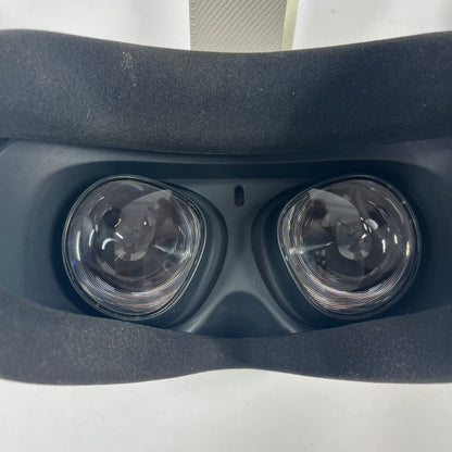 Oculus Quest 2 128GB Standalone All-in-One VR Headset KW49CM