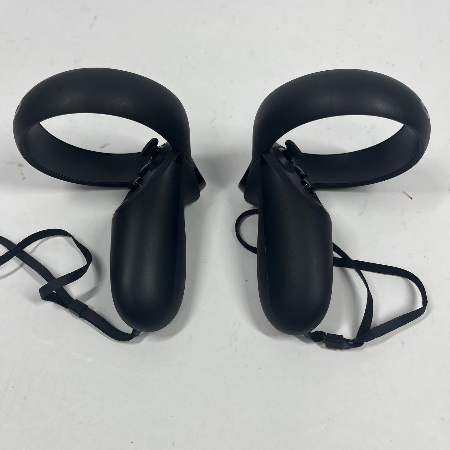 Oculus Quest 128GB Standalone All-in-One VR Headset MH‑B