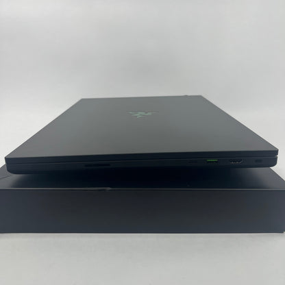 Razor Blade 18 N82E16834326129 18" Intel Core Ultra 9 275HX  1TB  RTX 5080 