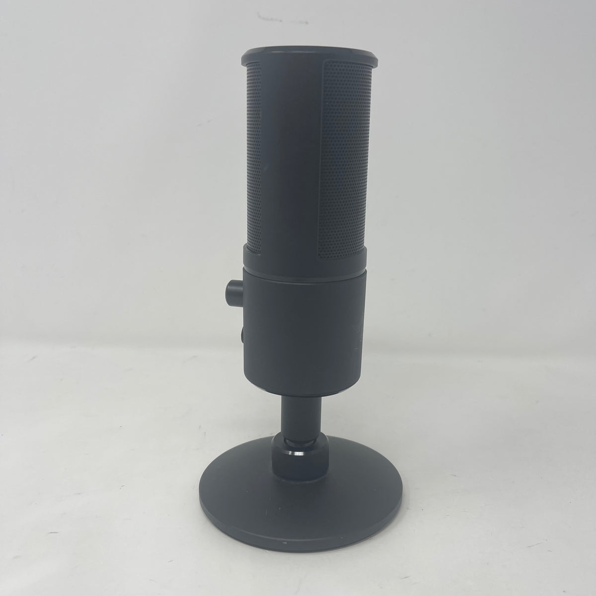 Razer SEIREN X 20Hz - 20kHz Gaming Microphone RZ19-0229