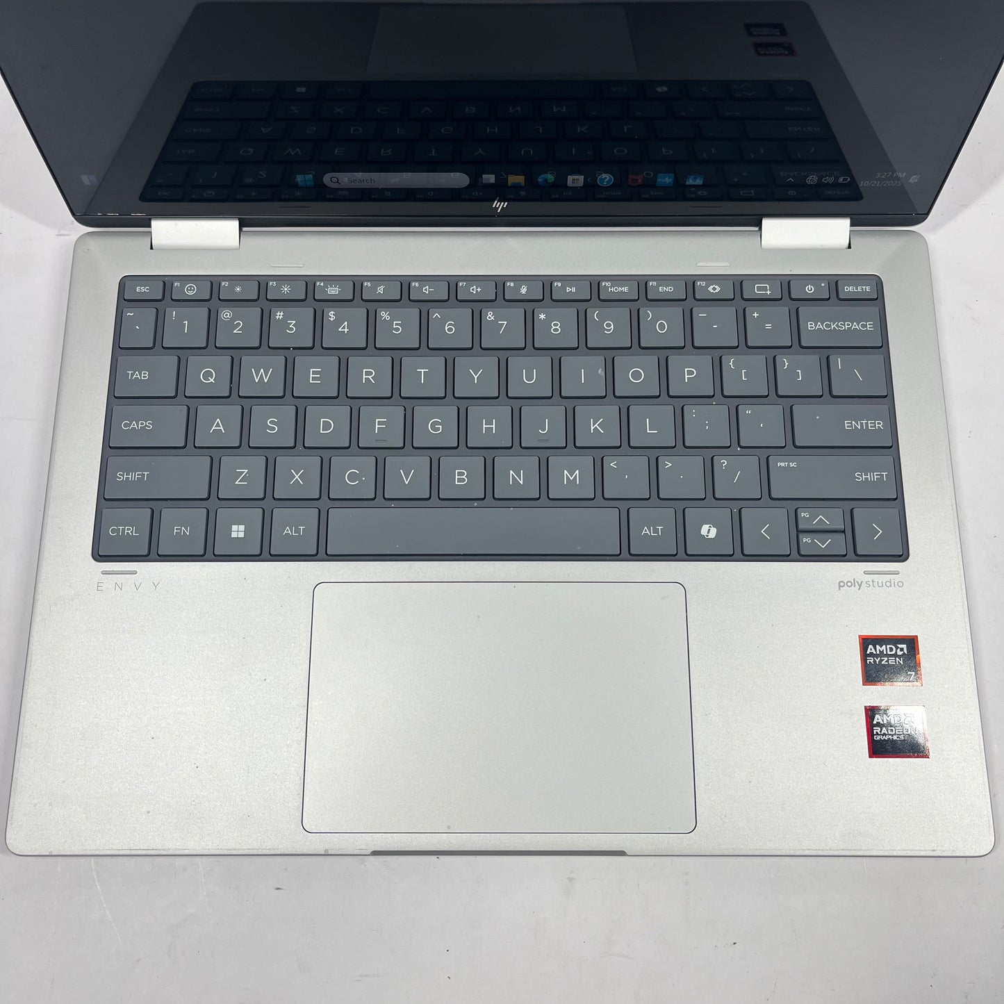 HP Envy x360 2-in-1 Laptop CND4450BTS Ryzen 7 8840HS 2.0GHz 16GB RAM 1TB SSD