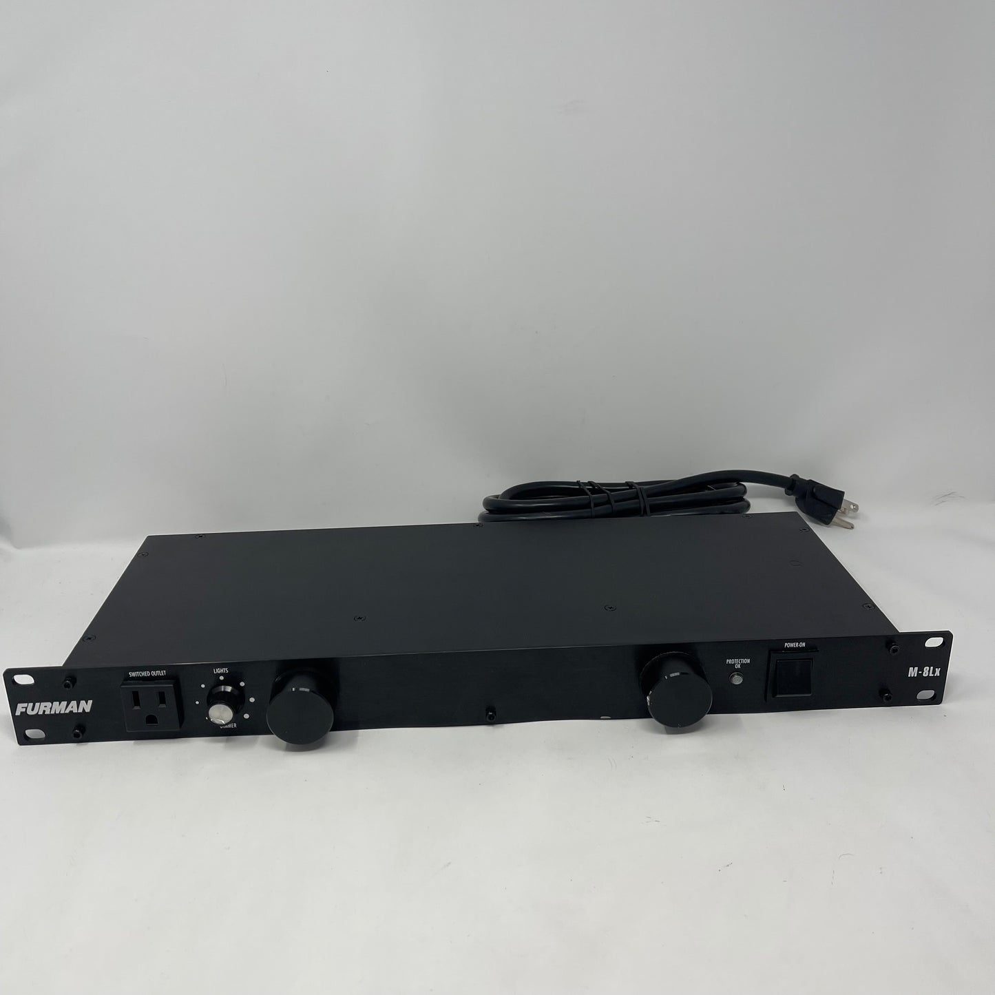 Furman Power Conditioner with Lights M-8LX