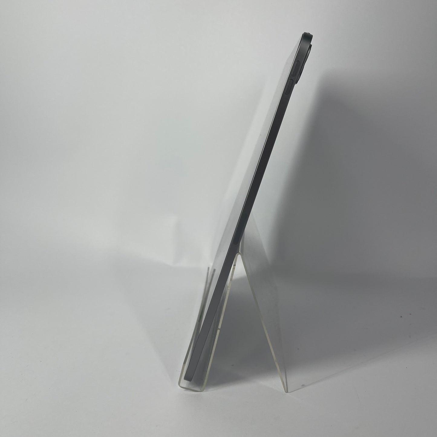 WiFi Only Apple iPad Pro 12.9" 6th Gen 256GB Silver MNXR3LL/A