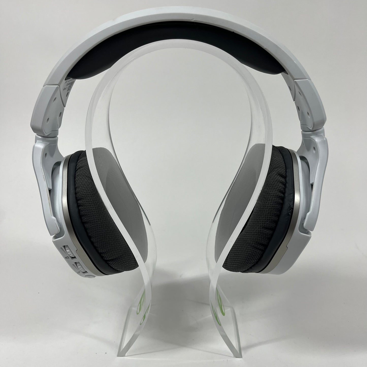 Turtle Beach S600 Gen2 Wireless Over-Ear Bluetooth Headphones White S600