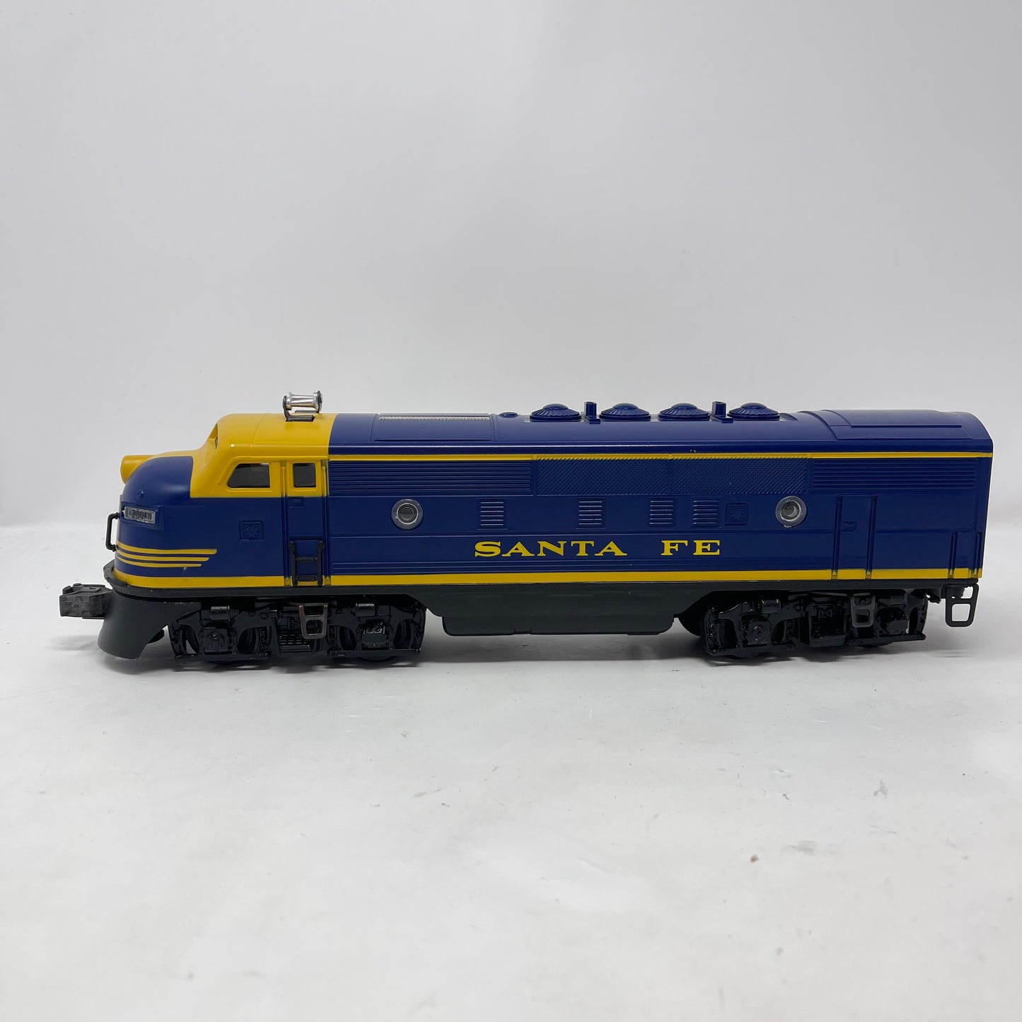 Lionel F3 A Santa Fe  Powered Diesel Locomotive Model 6 - 14537