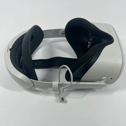Meta Quest 2 128GB With Charging Dock KW49CM