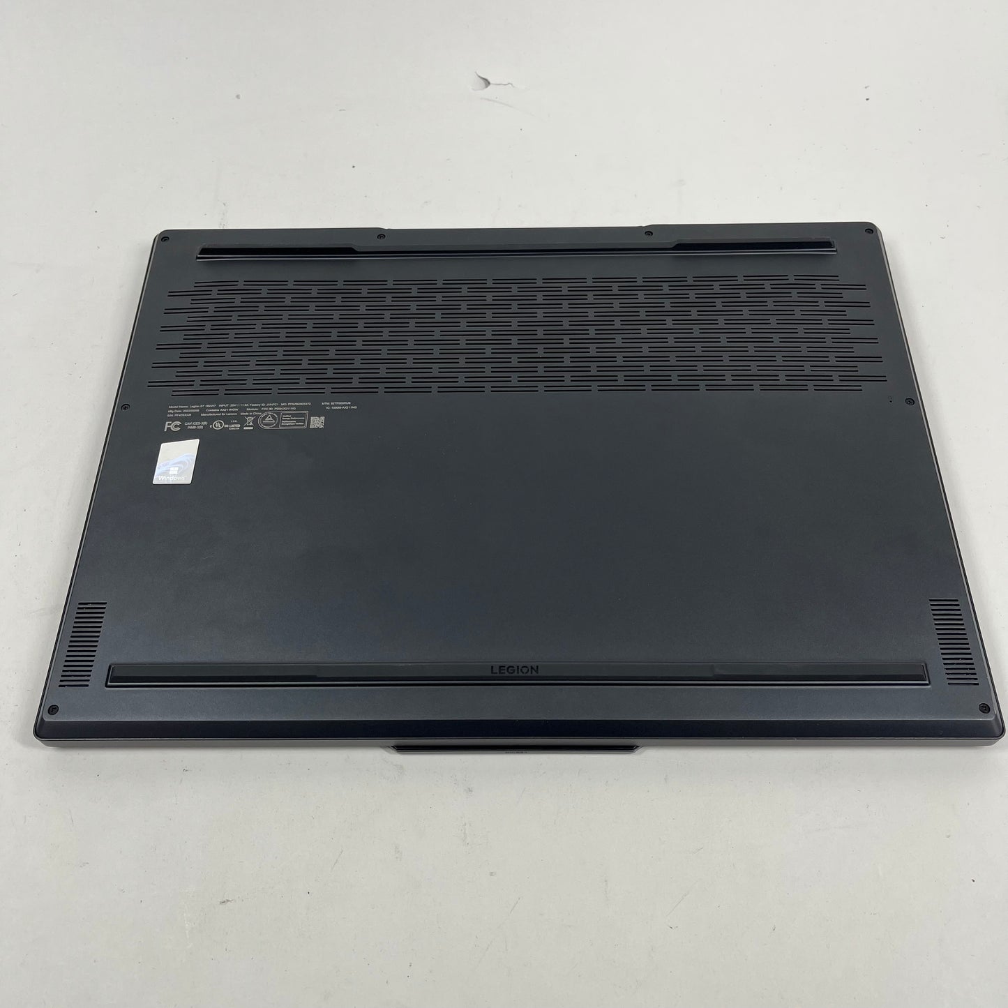 Lenovo Legion S716ih7 i7-12700H 2.30GHz 16GB RAM 512GB SSD Iris Xe Graphics