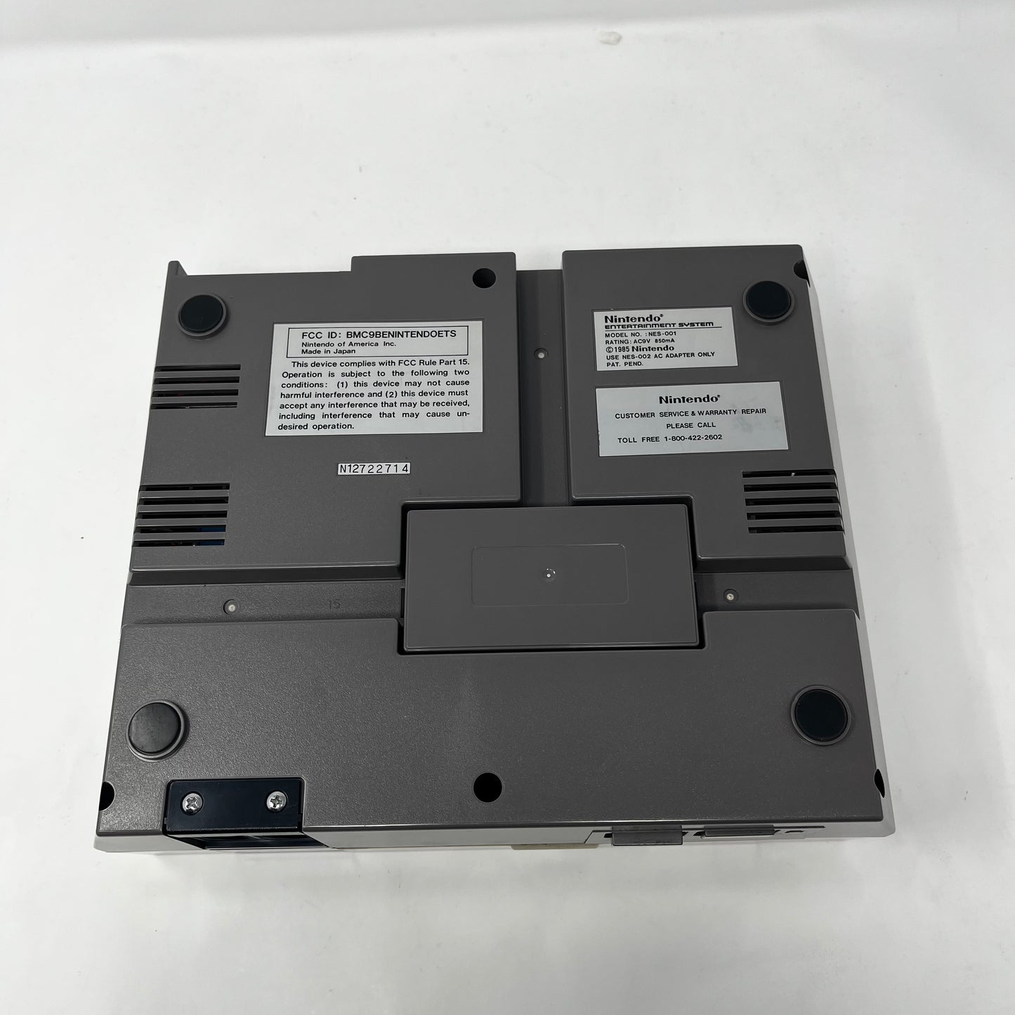 Nintendo Entertainment System NES Console Gaming System NES-001 Gray