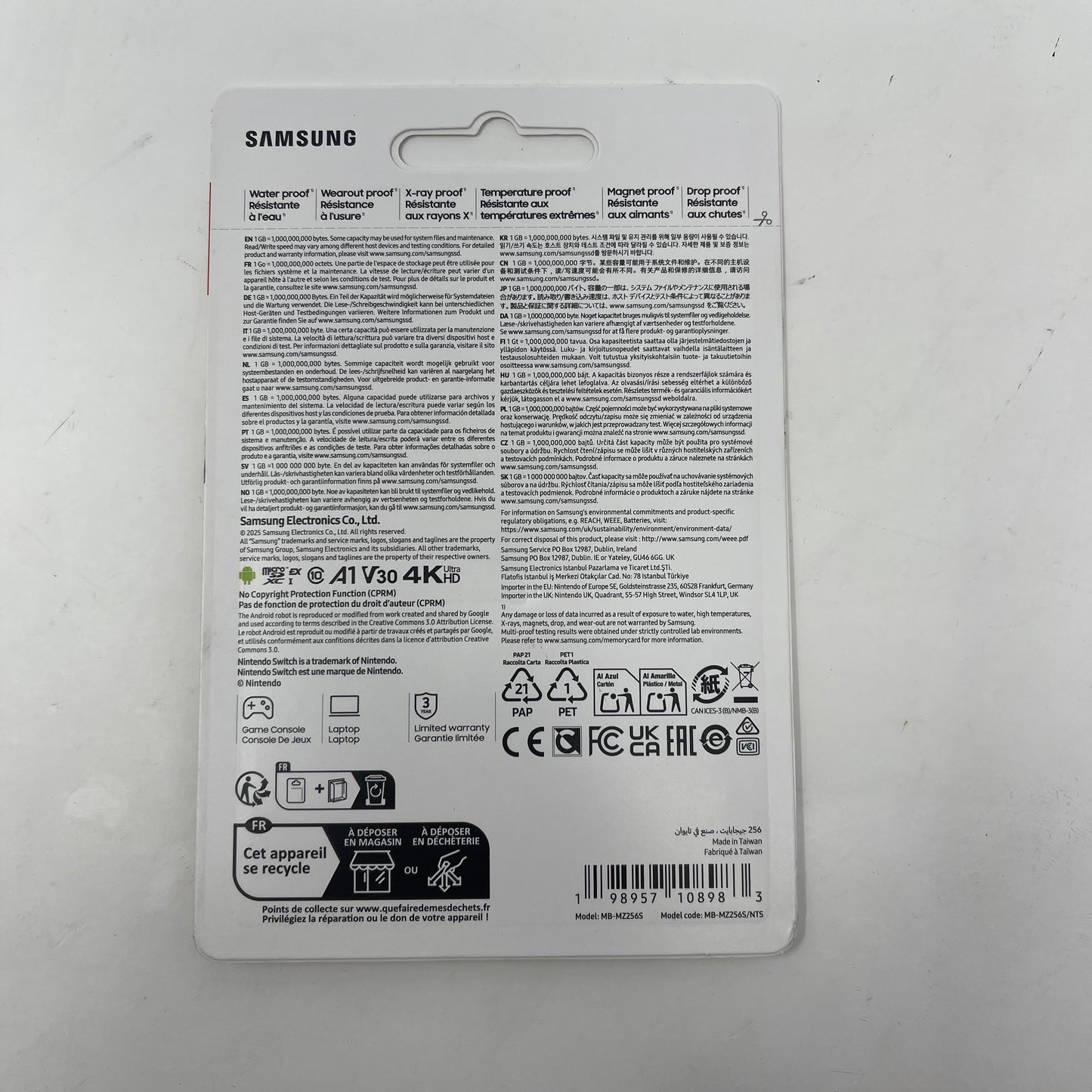 New Samsung  Switch 2 Express Card 256GB microSD Card