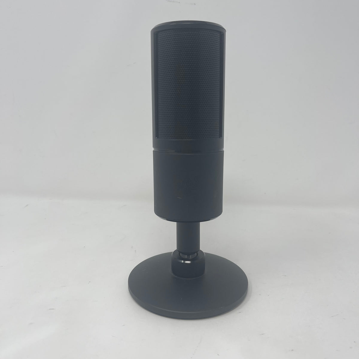 Razer SEIREN X 20Hz - 20kHz Gaming Microphone RZ19-0229