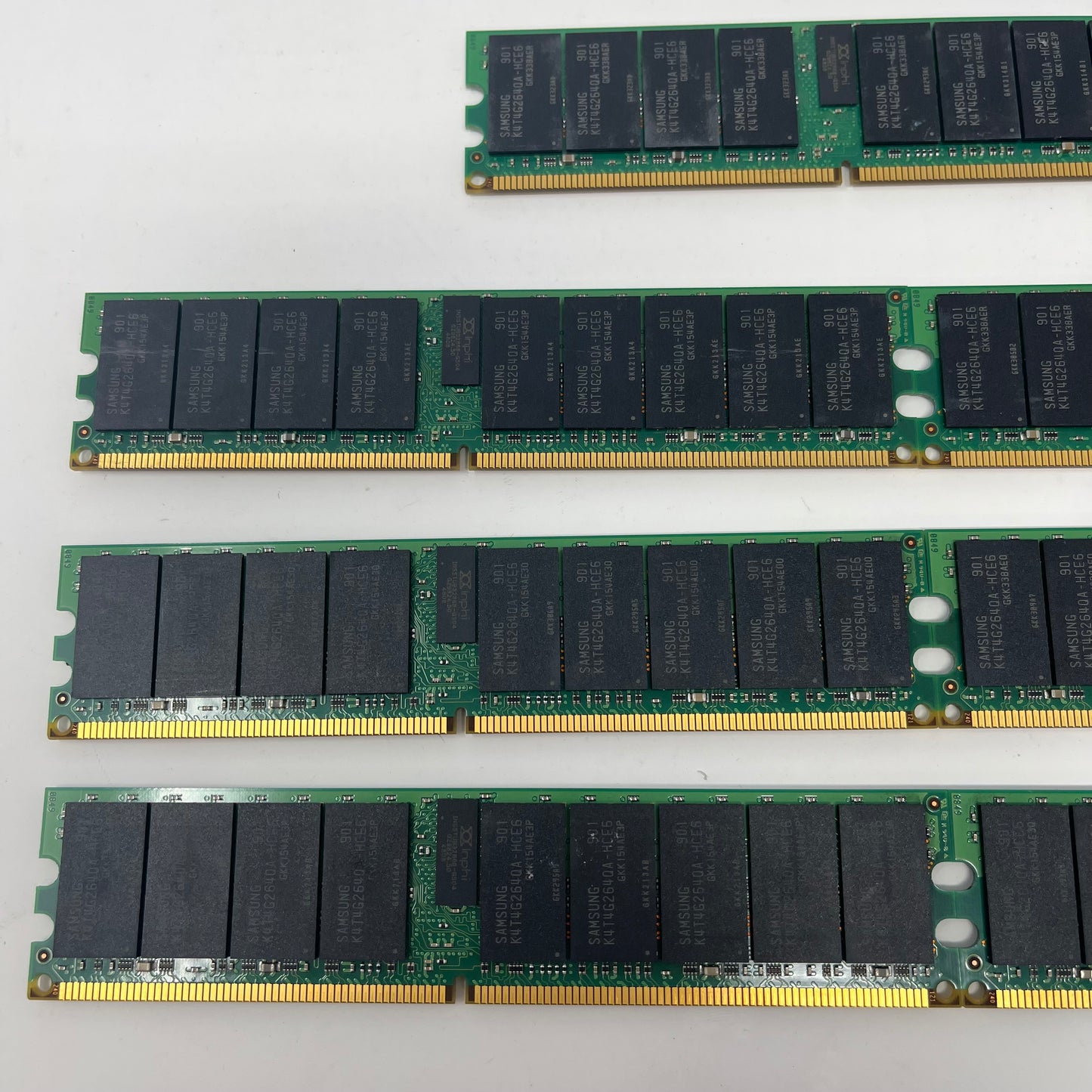 Lot of 7 Samsung 5300P 8GB RAM DDR2 5300 PC2-5300P-555-12-K3 Server Memory