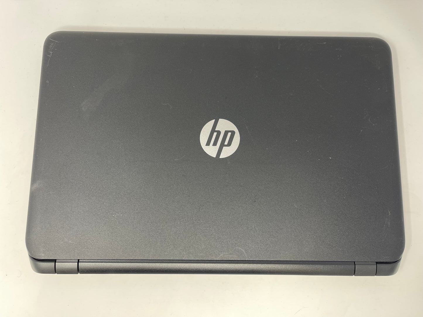 Broken HP NoteBook 15-F387WM 15.6" A8-7410 2.2GHz 4GB RAM 512GB HDD Read