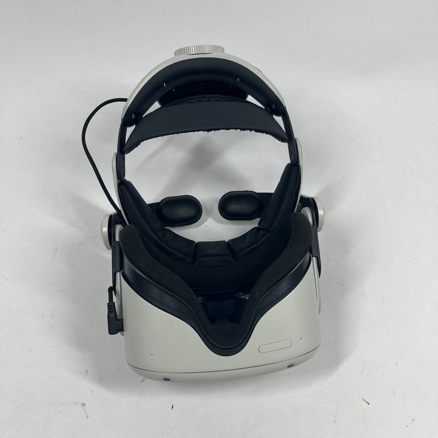 Meta Quest 2 128GB Standalone All-in-One VR Headset KW49CM