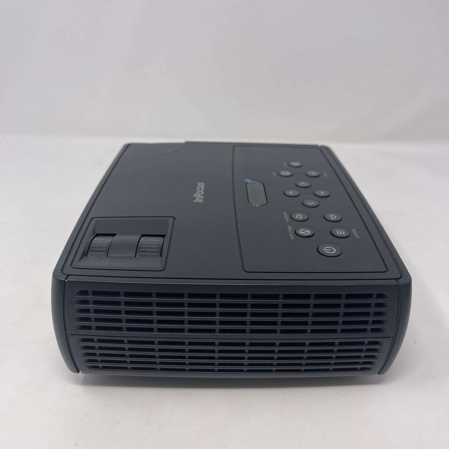 InFocus IN1100 1024 x 768 XGA 2,200 Lumens DLP Projector