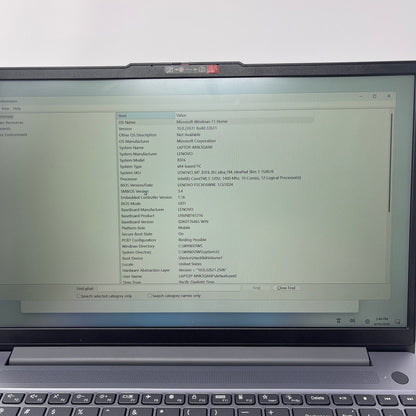 Lenovo ideapad slim 3 15RU9 15.6" i5-120U 1.4GHz 8GB RAM 256GB SSD