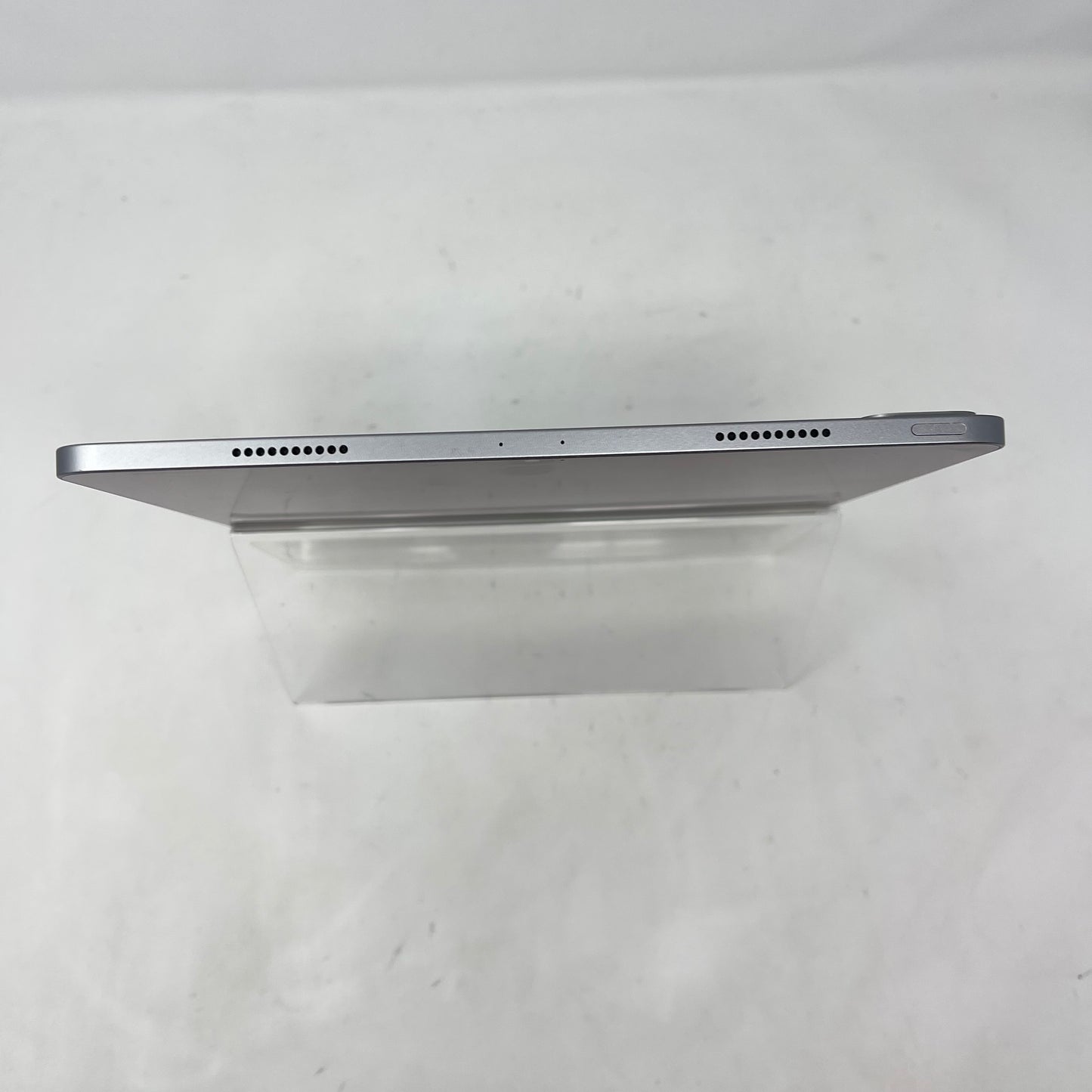 WiFi Only Apple iPad Pro 12.9" 6th Gen 128GB Silver MNXP3LL/A