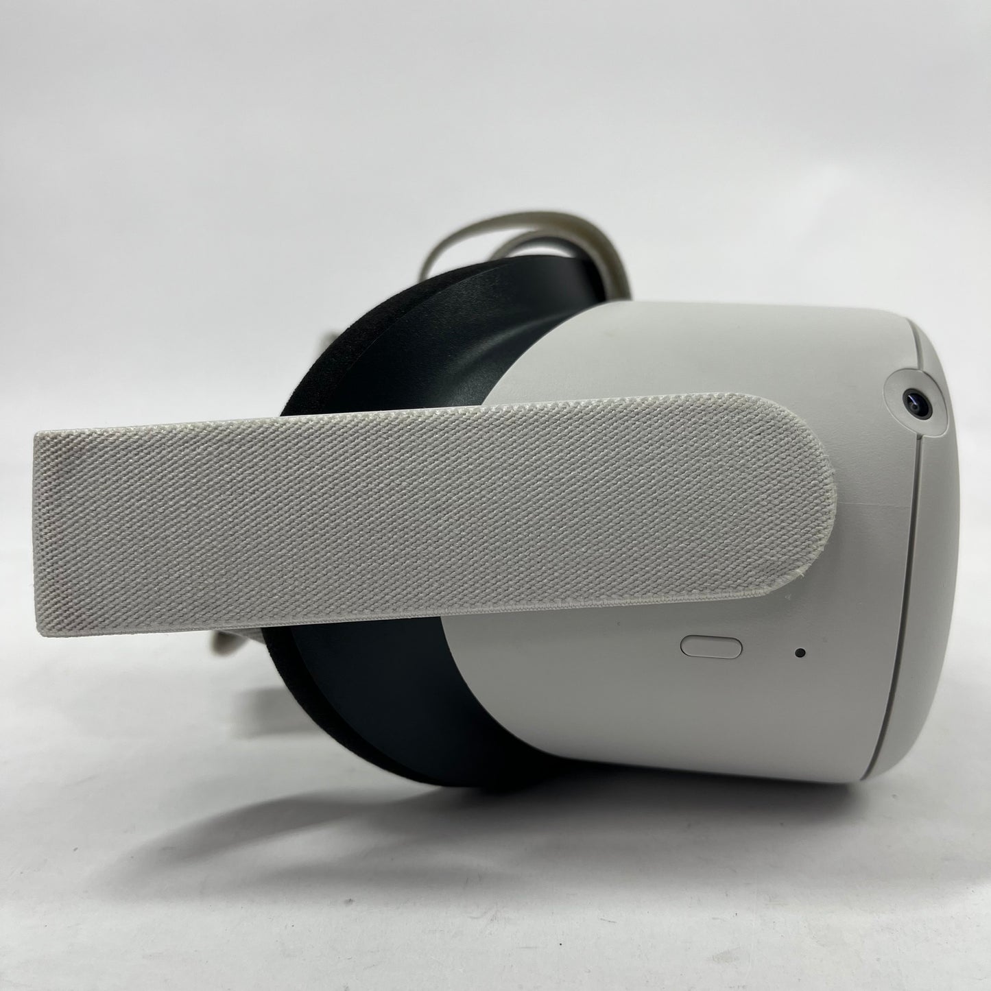 Meta Quest 2 128GB Standalone All-in-One VR Headset KW49CM