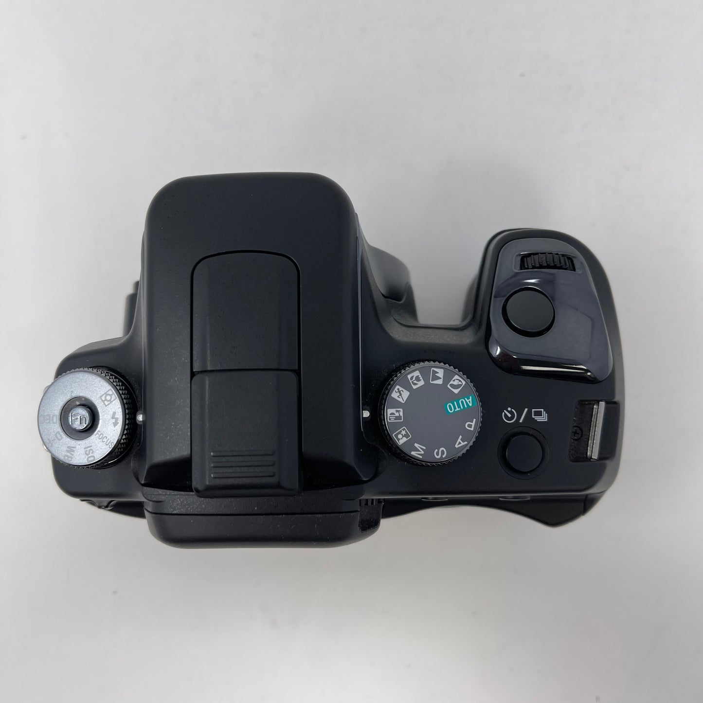 Sony Alpha A100 10.2MP Digital SLR DSLR Camera
