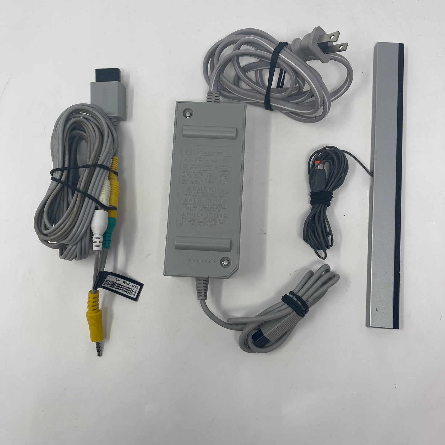 Nintendo Wii Console Gaming System RVL-001 White